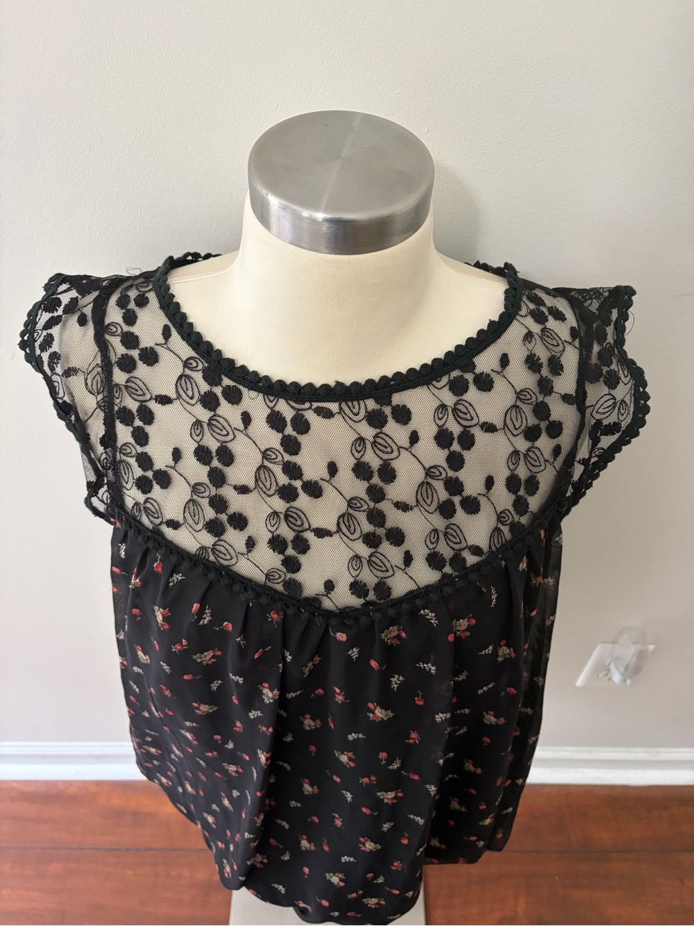 Rudrani Black Floral Lace Yoke Sleeveless Balloon Blouse L Whimsigoth Romantic - Picture 3 of 10